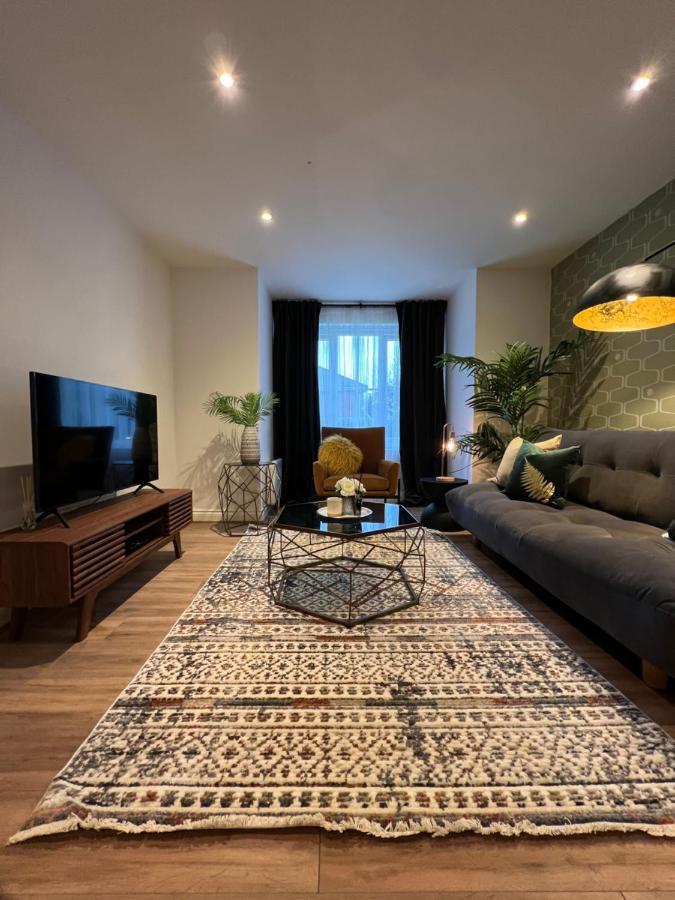 Modern 2 Bedroom Aesthetic Apartamento *